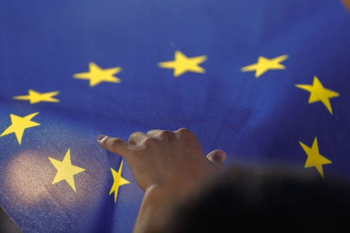 UE