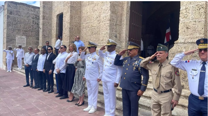 Vicepresidenta Raquel Peña encabeza actos conmemorativos del 50 aniversario del Panteón de la Patria