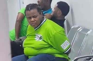 Madre que decapitó hijita echa la culpa a Dios