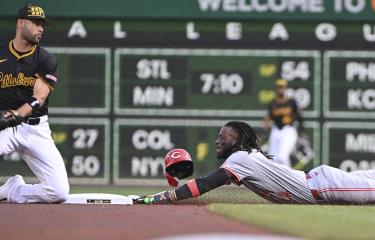 Elly de la Cruz impulsa 2 carreras y Rojos aplastan 10-2 a Piratas