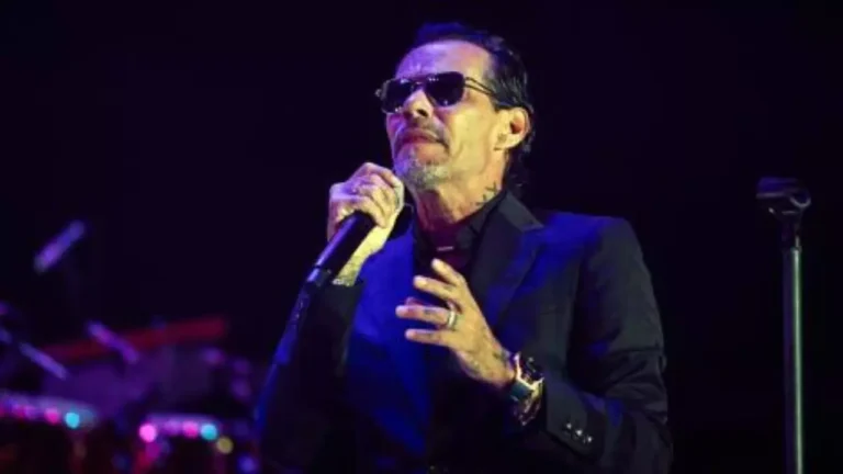 Marc Anthony, al estilo más puro, contagia de alegría Santo Domingo