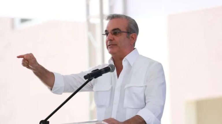 Abinader dice Gobierno ha invertido en 4 años RD$120 mil millones en transformar Santiago