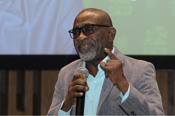 El gobierno pretende asaltar Asociación Dominicana de Profesores, denuncia Fuerza del Pueblo