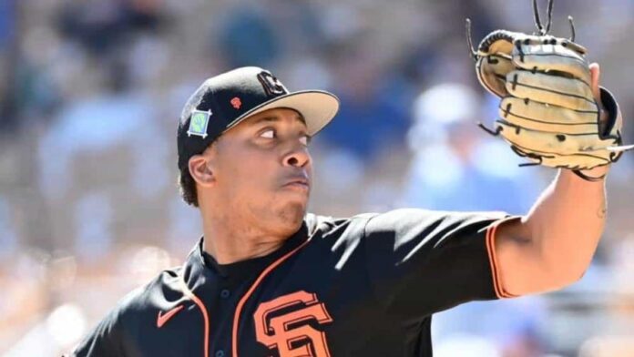 Gigantes del Cibao contratan