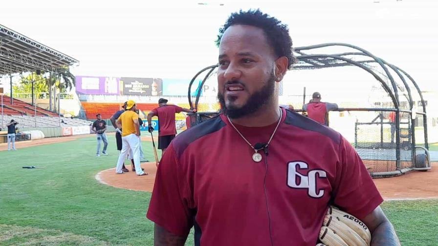 Gigantes dejaron libre a Jordany Valdespín y otros nueve jugadores