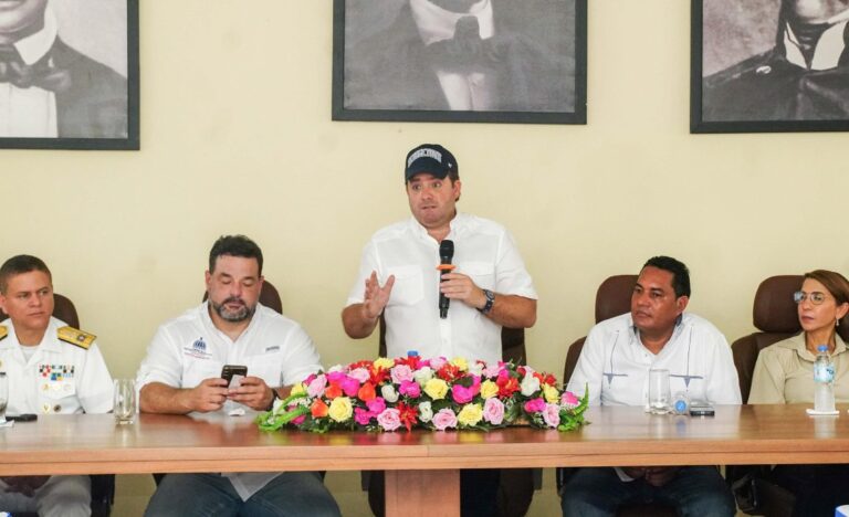 Gobierno busca revitalizar la zona turística de la Bahía de Luperón