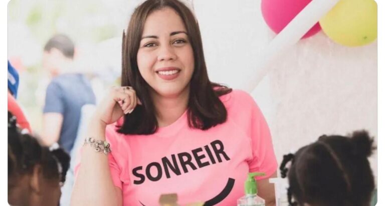 Ayuda a Rosanna Santana Martínez a ganar esta batalla