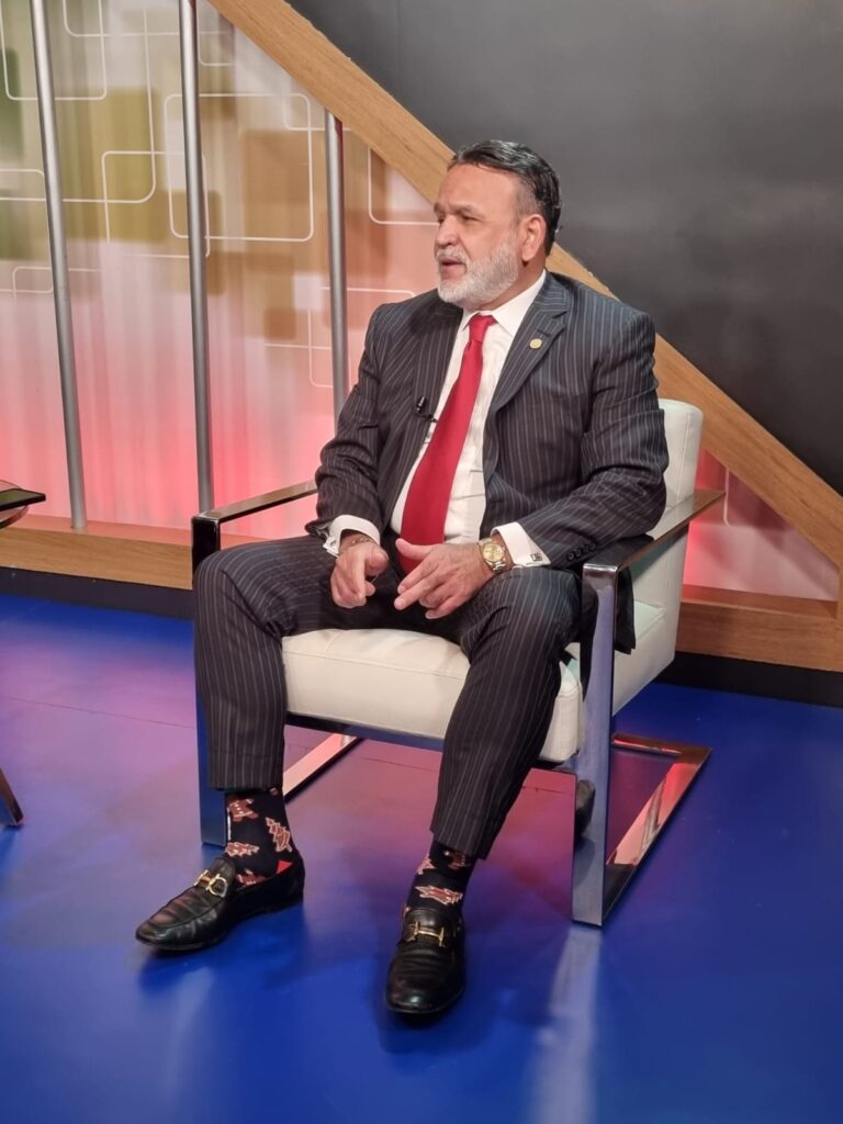 Video- Iván García urge Banco Central inyectar US$1,000 millones al mercado divisa para frenar alza del dólar