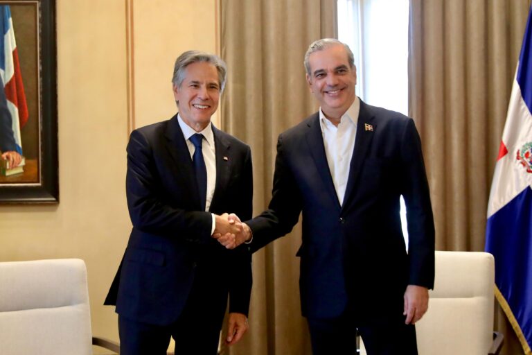 Secretario de Estado, Antony Blinken, agradece al presidente Abinader por su cálida bienvenida a la República Dominicana