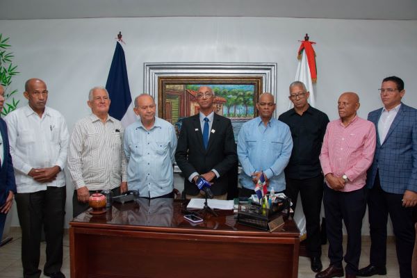 FENACODEP exige reforma fiscal proteja a pequeños comerciantes