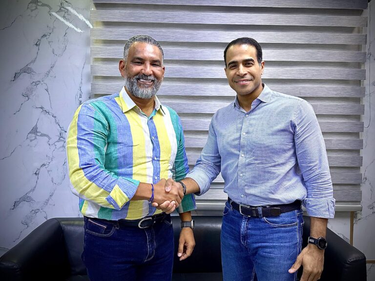 José Dantés recibe apoyo de Luis Alberto Tejeda para la Secretaría General