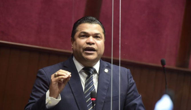 Cámara de Diputados escoge a Tobías Crespo como miembro del Consejo Nacional de la Magistratura