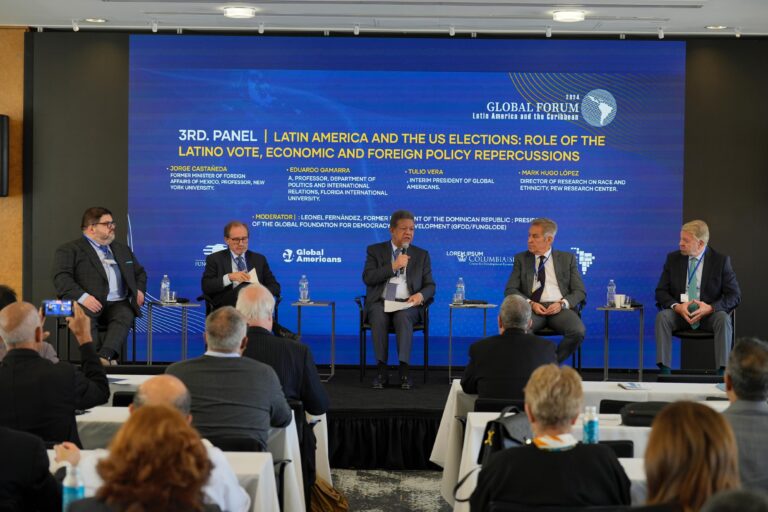 Expertos enfatizan la necesidad de reactivar el crecimiento y asumir el cambio climático en América Latina y el Caribe