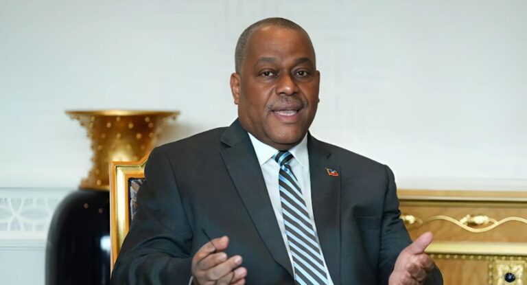 Ministro de Justicia de Haití denuncia complot para matar al primer ministro interino y varios ministros