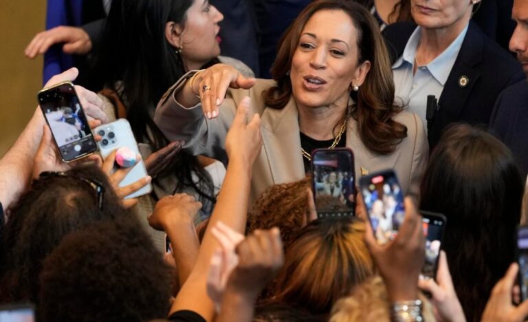 Kamala Harris corteja a los afroamericanos con la promesa de legalizar la marihuana