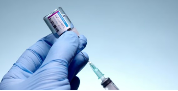 Llaman a ciudadanos acudir aplicarse vacuna contra influenza por circulación de virus