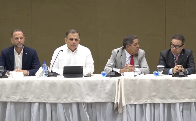 Gobierno aclara está dispuesto a ajustar cualquier error considerado garrafal en la reforma fiscal