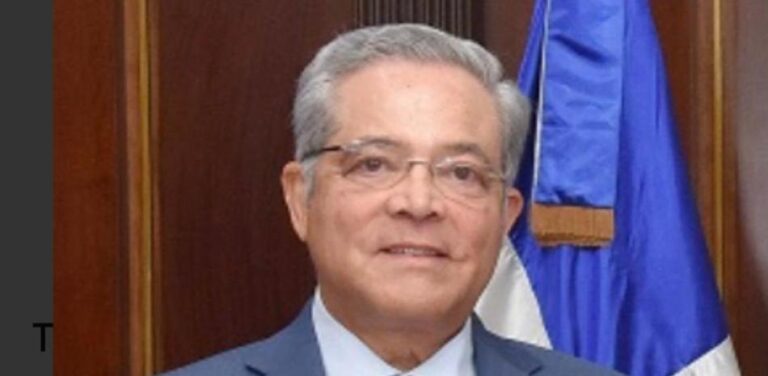 José Florentino, otro funcionario de gobierno que ocupa dos puestos en el Estado en esta 2da gestión