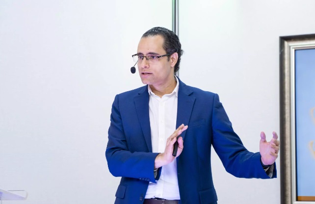 Juan Ariel Jiménez propone alternativas para reducir evasión fiscal