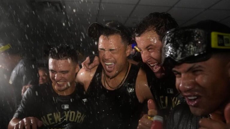 Joya de pitcheo de Cole da a Yankees triunfo de 3-1 sobre Reales, para avanzar a Serie de Campeonato
