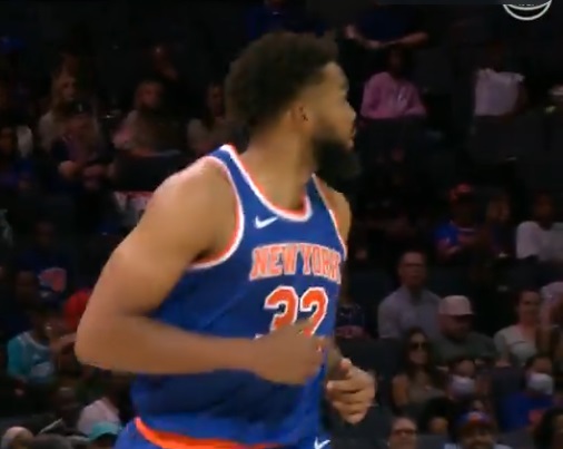 Dominicano Karl Anthony Towns hizo su debut con los Knicks