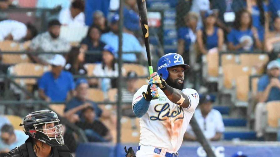 Ofensiva del Licey aplasta a las Estrellas Orientales