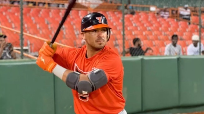 Toros contratan al utility Phillip Evans; reciben integraciones