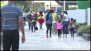 Reportaje- Adiós a la Ley de Cine y a Confotur con reforma fiscal anuncia Abinader este lunes