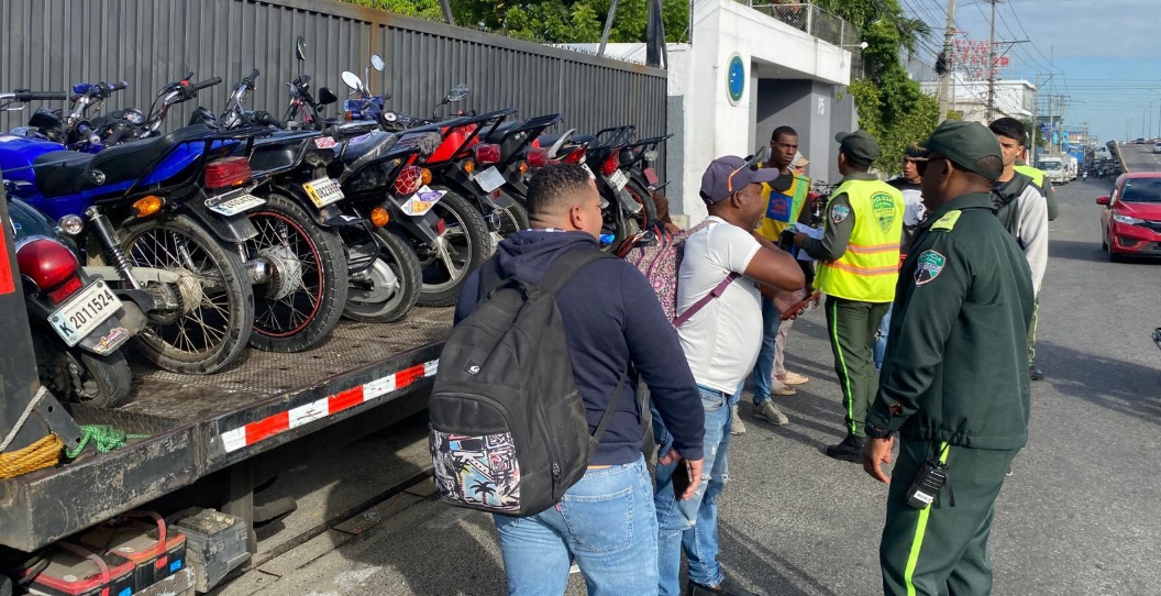 Digesett retiene 330 motocicletas en este mes por viajar por túneles, elevados y pasos desnivel
