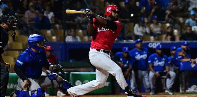 Doble de Franchy en el 8vo y HR de Sánchez dan triunfo al Escogido
