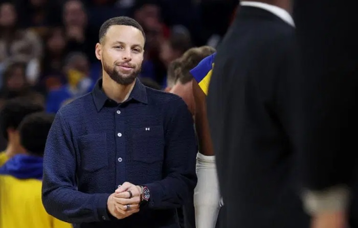 La vuelta de Stephen Curry a los Warriors se retrasa