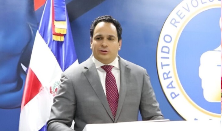 Dirigente perremeísta pide a Abinader cancelar a quienes no hayan presentado su declaración jurada