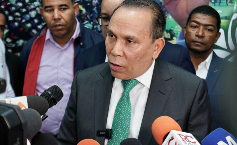 Entrevista- Acusa a gobierno de actuar como “guagüita anunciadora con muchos anuncios y pocas obras realizadas”