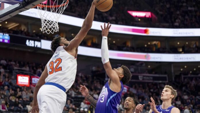 Un doble-doble con 16 puntos y 16 rebotes de Towns