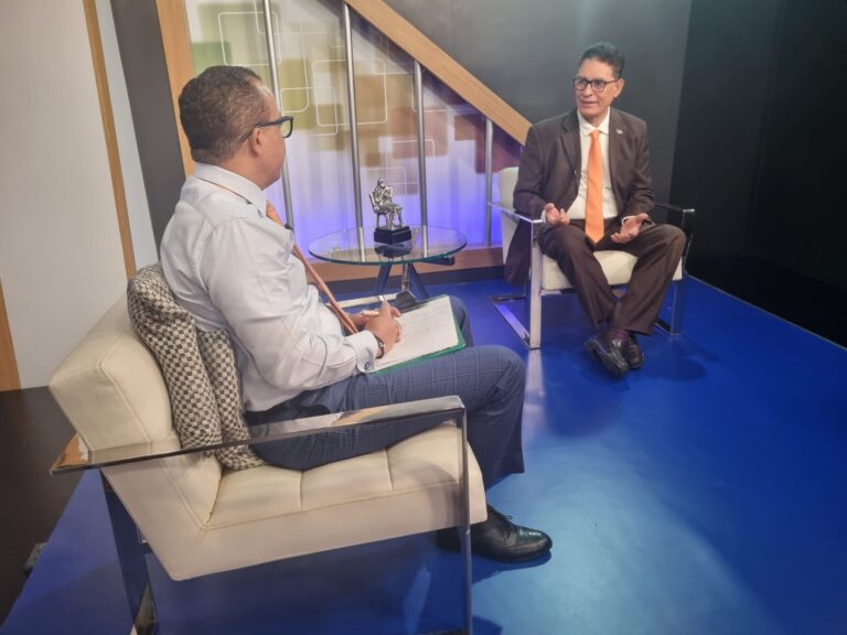 Freddy Angel Castro cita los factores claves del por qué ganó Donald Trump; afirma no le sorprendió su victoria