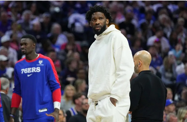 La NBA castiga a Joel Embiid con tres partidos por altercado con periodista