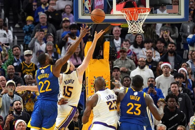 Austin Reaves regala el triunfo a los Lakers en el último segundo