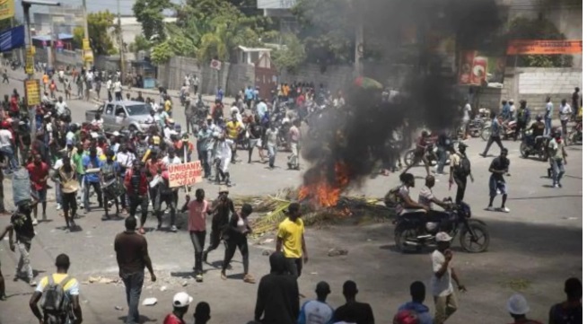 Gobierno de Estados Unidos dice que evitó el colapso de Haití