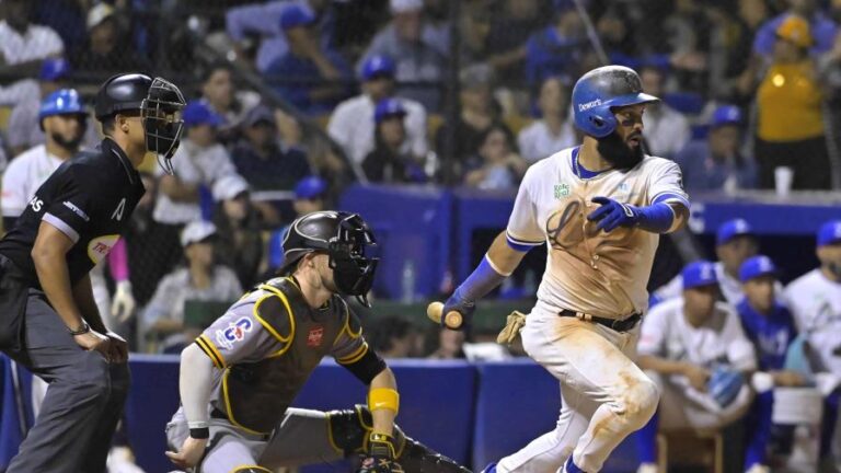 El Licey destroza el pitcheo aguilucho y establece marca de carreras