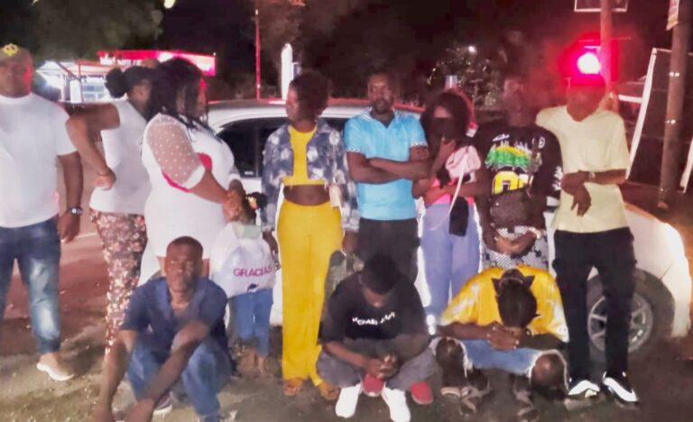 Apresan haitiano por tráfico de indocumentados y soborno en Valverde