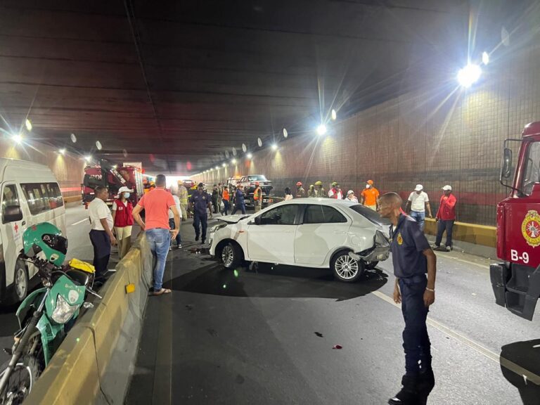 911 informa fue controlada emergencia por fuga de gas tras accidente en el túnel 27 de Febrero