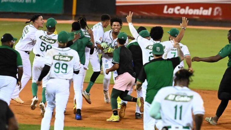 José Barrero decide triunfo de Estrellas 3-2 sobre Escogido