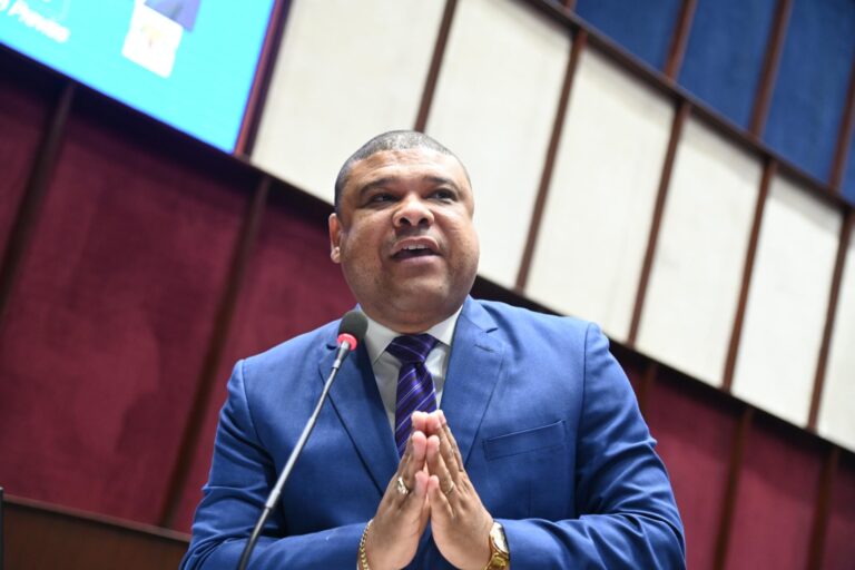 Diputado Ramón Raposo pide Gobierno sea coherente con el tema haitiano