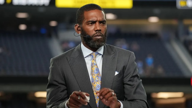 La leyenda de la NFL Randy Moss revela que está batallando contra el cáncer