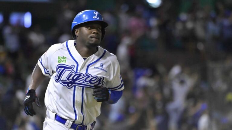 Rabia felina del Licey vence a los Toros por 6–0