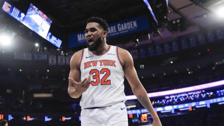 Towns marca 21 y captura nueve rebotes y los Knicks vencen a Wembanyama en debut en Navidad