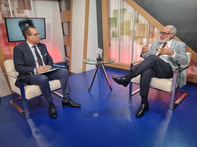 Video- Presidente Sociedad Dominicana de Diarios asegura que presidente suple déficit comunicacional de funcionarios