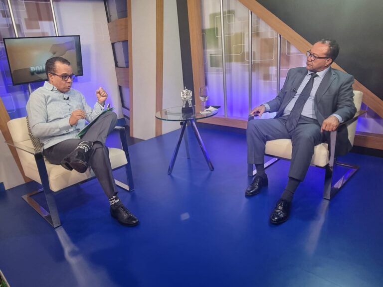 Entrevista- Fernando Reyes: “El PRM destruyó el Sistema de Protección Social; este desorden e improvisación tendrá implicaciones legales con los bonos ”