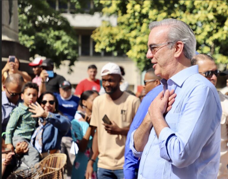 Presidente Abinader reafirma compromiso con la calidad de vida de los dominicanos y anuncia planes innovadores para próximo año