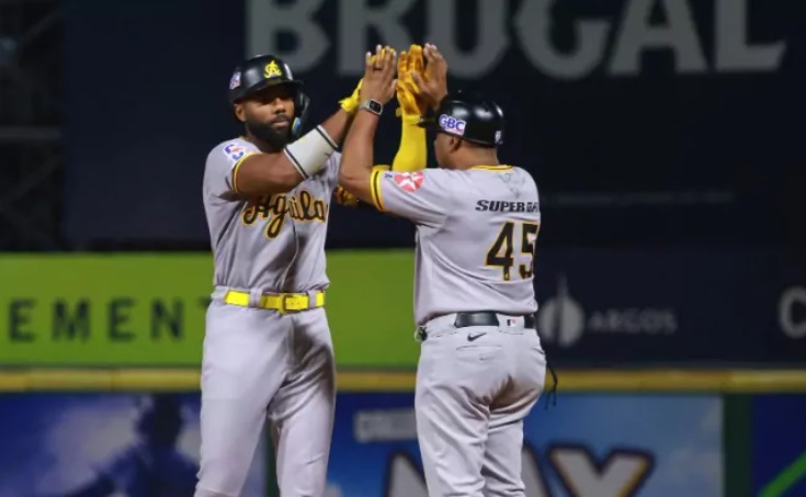 Águilas suben al segundo puesto con victoria sobre Leones